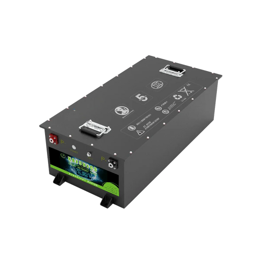 24V 400Ah batteria sodio-ione with metal case, power connectors, and handle on top